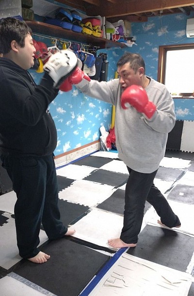 プライベートレッスンでのミット打ち風景🥊