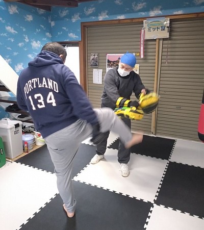 ミット打ち風景✨